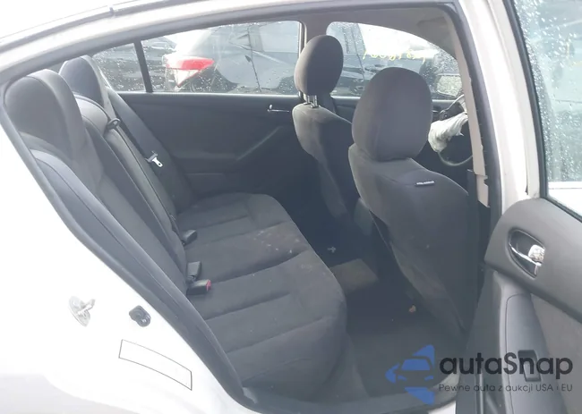 1N4AL2AP9BC149601: 42872861