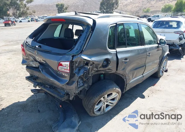 WVGAV3AX9DW584285: 42872942