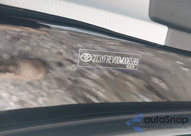 2T3YFREV0DW006599: 42872985