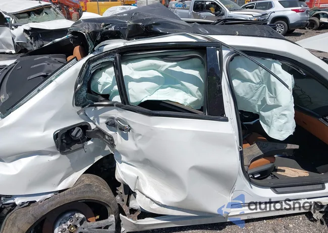 WBA5R7C07NFL79726: 42873288