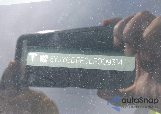 5YJYGDEE0LF009314: 42872409