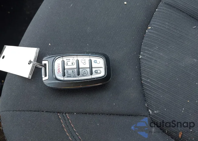 2C4RC1FG7LR145247: 42872428