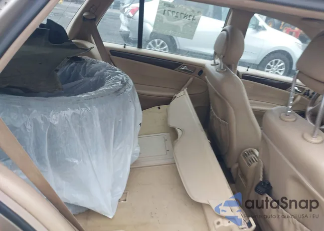 WDBRH64J32F166789: 42872771