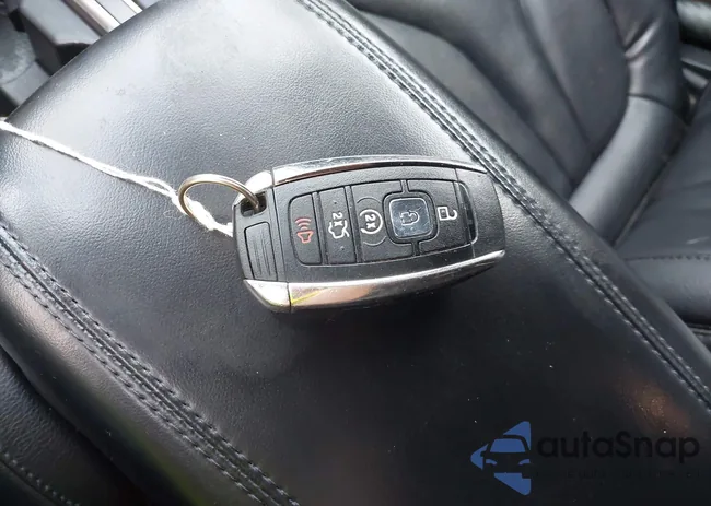 5LMCJ1C90HUL31071: 42873878