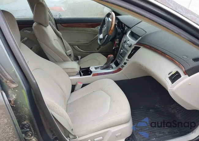 1G6DH5E53C0113931: 42873975