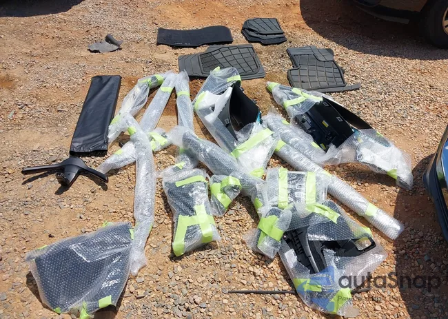 SALYB2EX5KA210565: 42874087