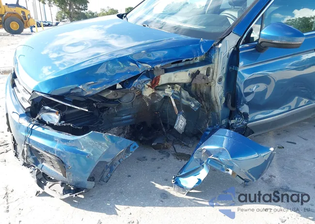 3VV3B7AXXLM114635: 42874344