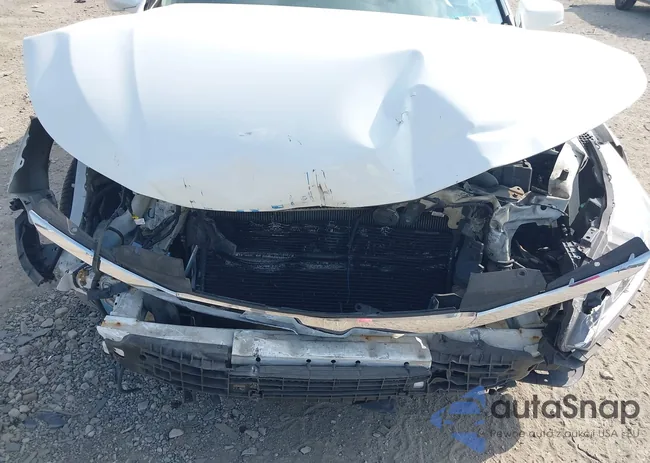 1HGCR2F98GA009751: 42873519