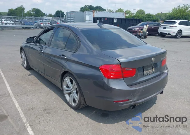 WBA3A9G55DNP37765: 42874790