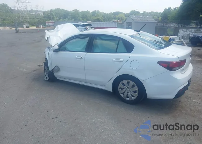 3KPA24AB2JE145457: 42875346