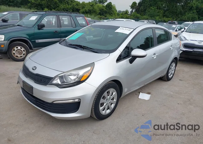 KNADM4A32G6688108: 42875348