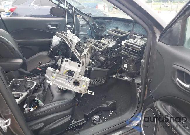 3C4NJDBB4LT167686: 42874484