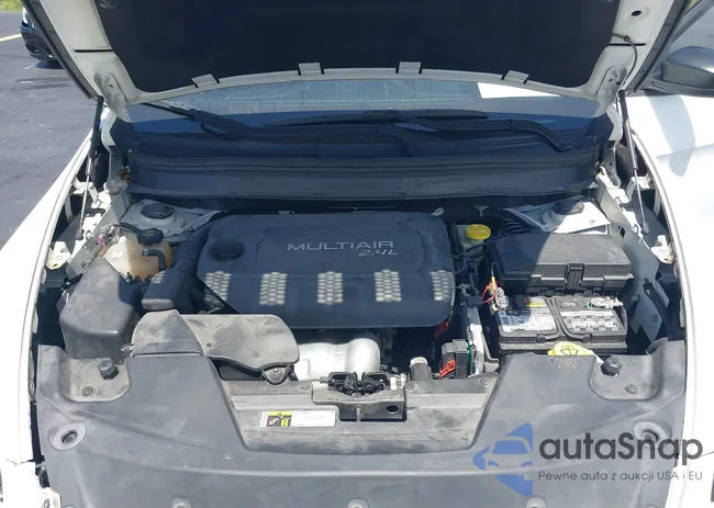 1C4PJLAB1FW535731: 42874691