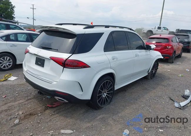 4JGFB4JB8MA465021: 42875926