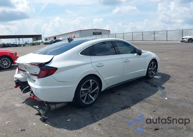 KMHL44J26NA227747: 42875947