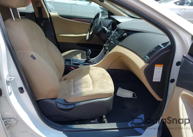 KMHEC4A44DA098631: 42876143