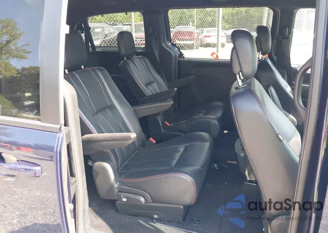 2C4RDGEG9HR813011: 42875494