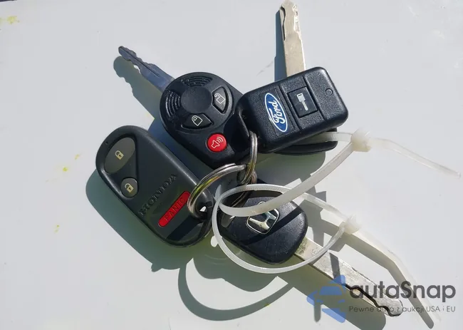 1HGEM219X4L073773: 42875684