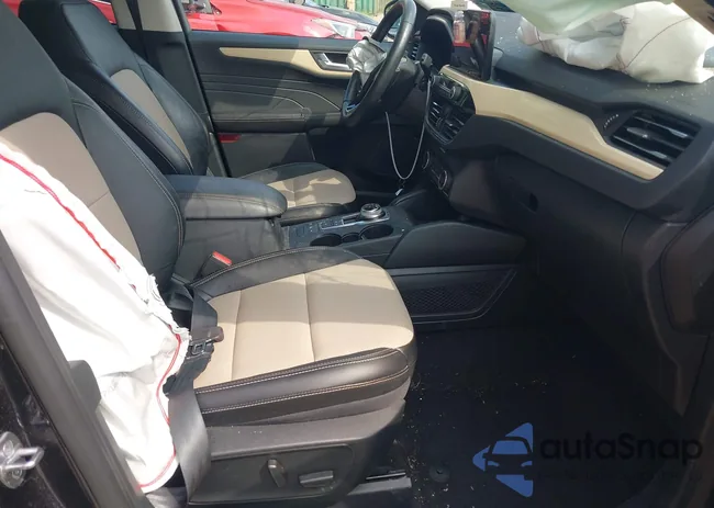 1FMCU9DZ3MUA26942: 42876990