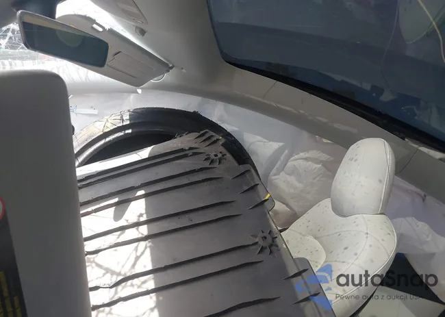 5YJYGDEE2LF049958: 42877039