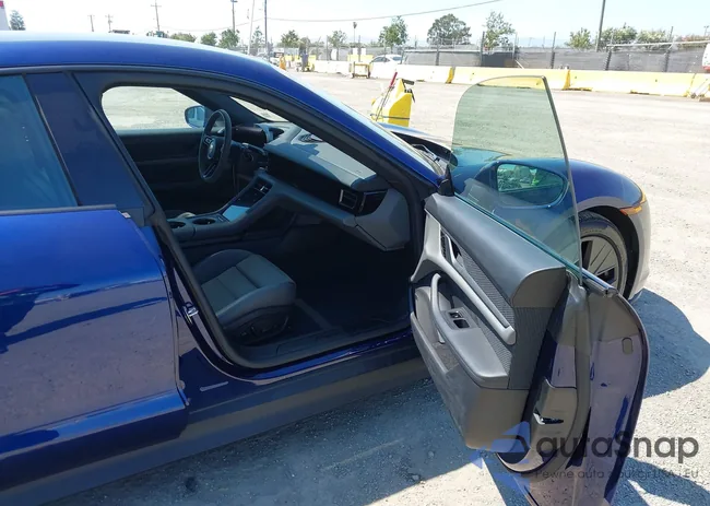 WP0AA2Y16MSA13648: 42877075