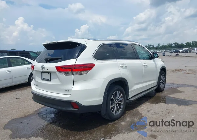 5TDKZRFH4JS546122: 42877109