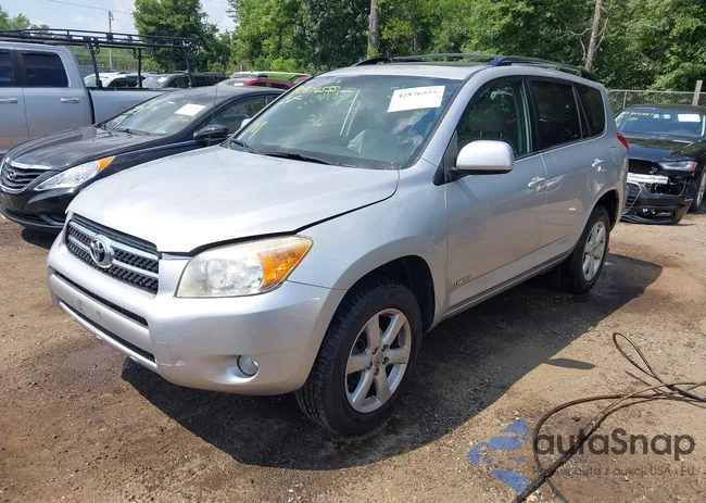 JTMBD31V786059984: 42876555