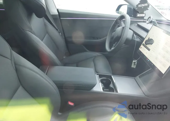 5YJ3E1EB7RF753716: 42876660