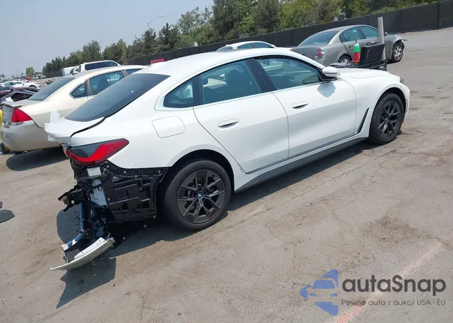 WBY43AW05RFS59694: 42876740