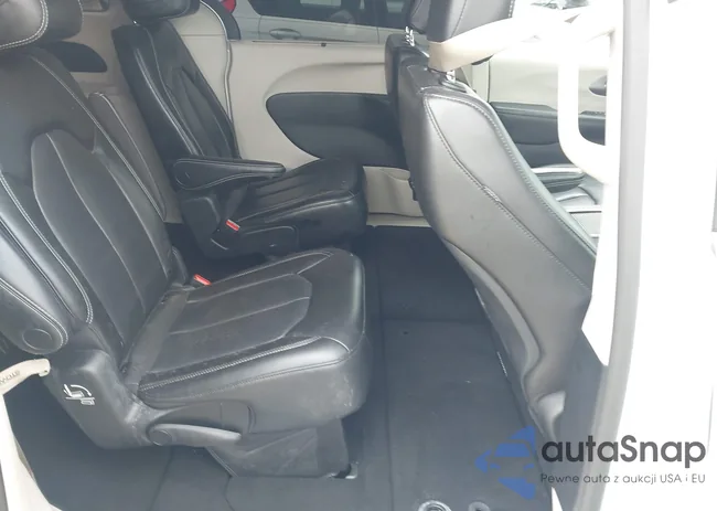 2C4RC1BG5PR532326: 42877954