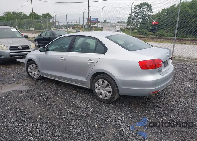 3VWDP7AJ2DM407024: 42878068