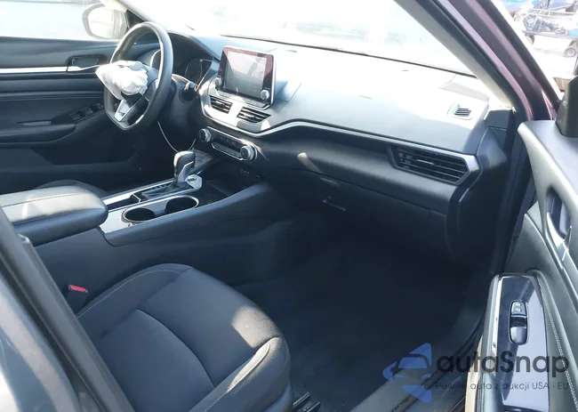 1N4BL4DV6MN405212: 42878091