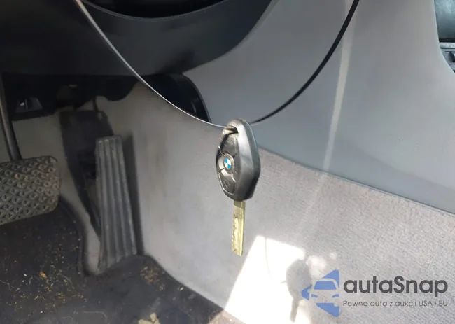 WBABS33421JY58033: 42878253