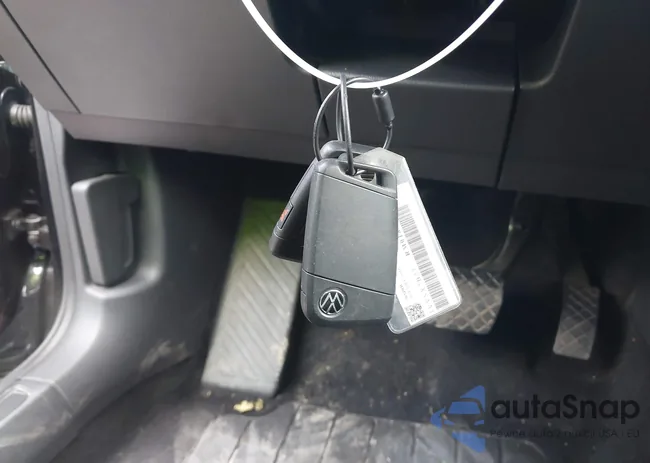 3VVSX7B27RM018468: 42877538