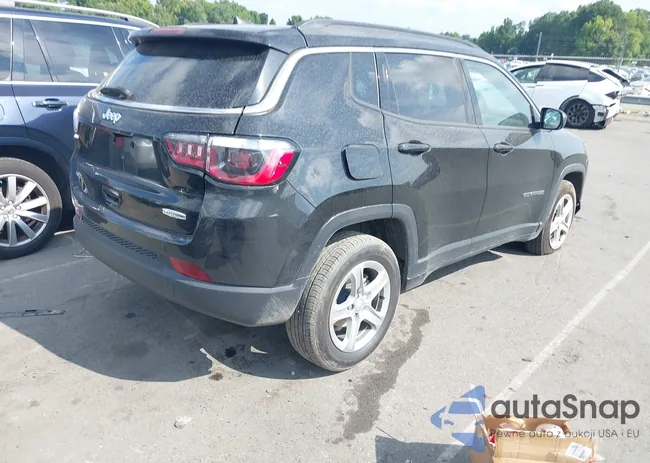 3C4NJDBNXRT607445: 42877586