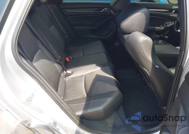 1HGCV2F3XNA001073: 42877589