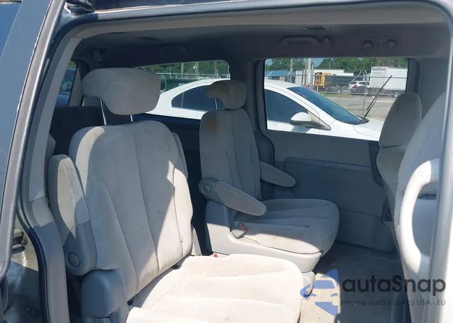 KNDMB233866089593: 42877717