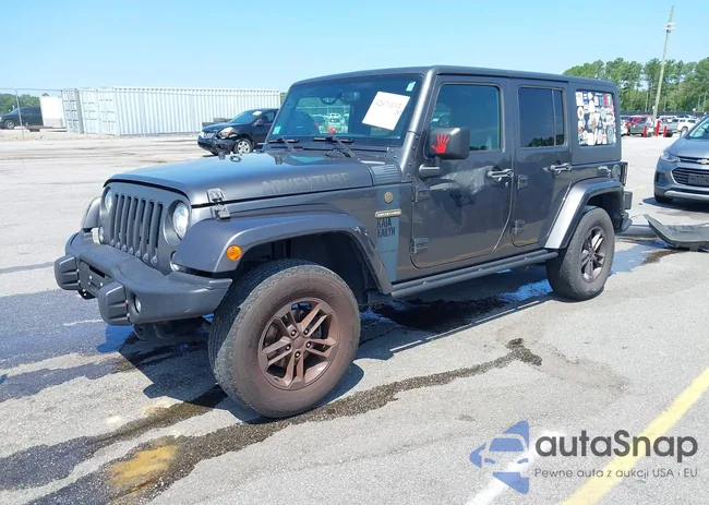 1C4BJWDG5JL844082: 42879195