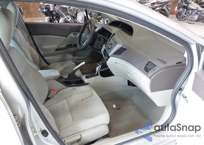 2HGFB2F81CH608835: 42879221