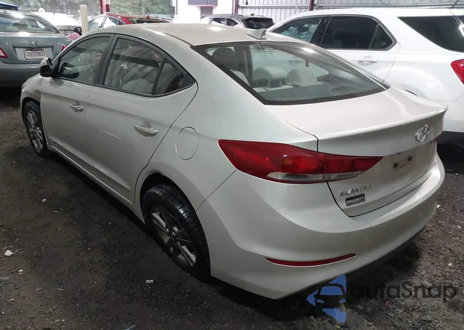 KMHD84LF2HU164755: 42879862