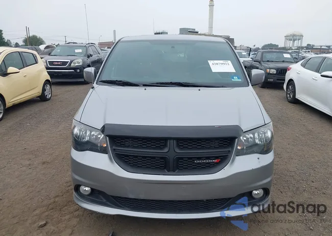 2C4RDGCG3FR615721: 42879922