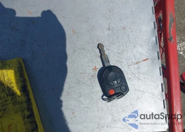 1FMCU037X9KB00162: 42879954