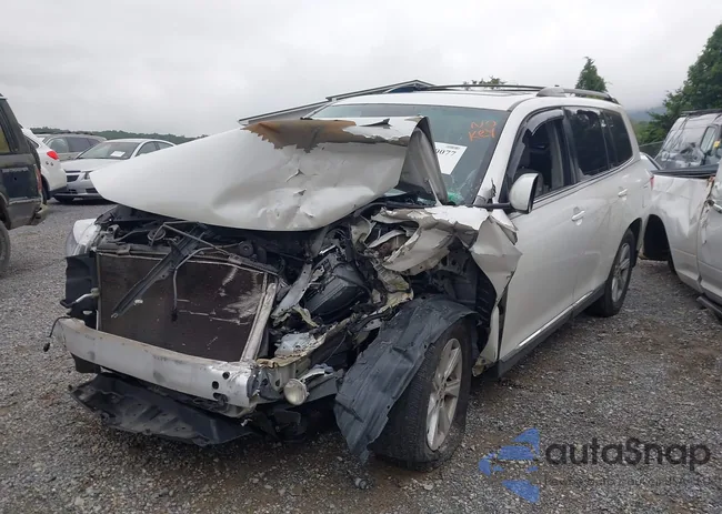 5TDBK3EH8BS050146: 42880077