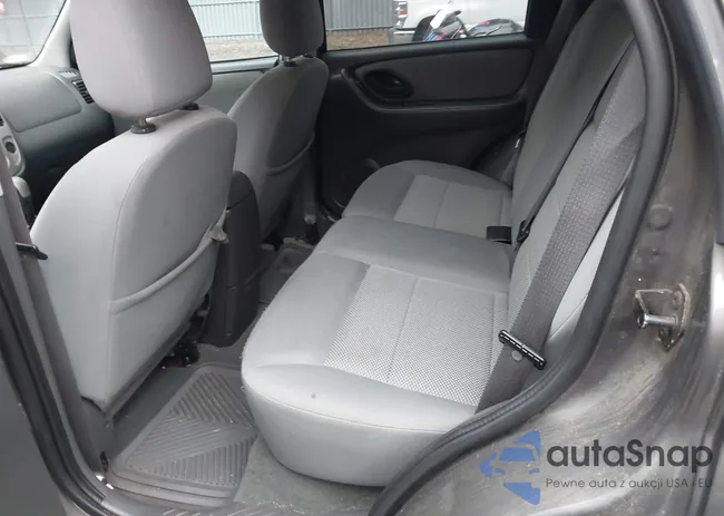 1FMYU93147KA24859: 42880156