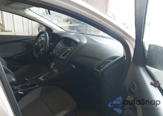 1FAHP3F29CL274881: 42880246