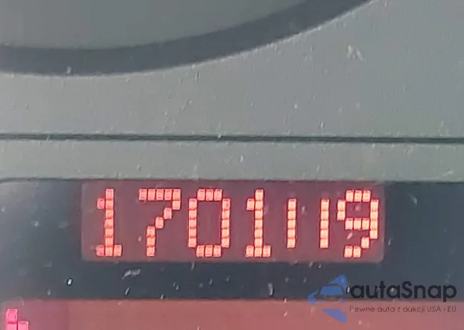 WBAGJ8327VDM01744: 42880247