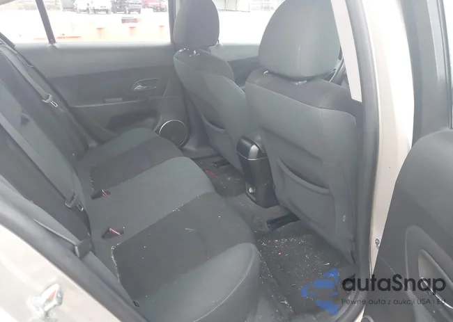 1G1PE5S95B7207477: 42880297