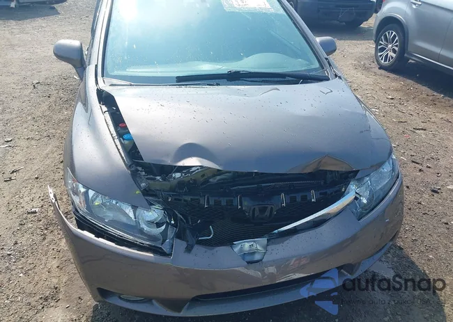 2HGFA1F95AH563112: 42879406