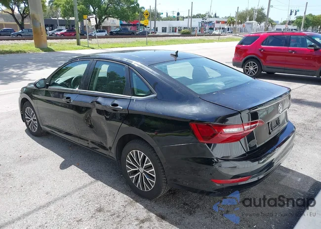 3VWC57BU7MM047100: 42879418