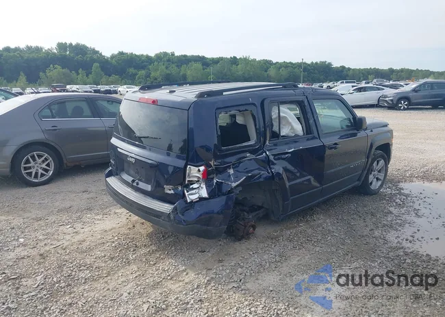 1C4NJRFB4FD175904: 42879629